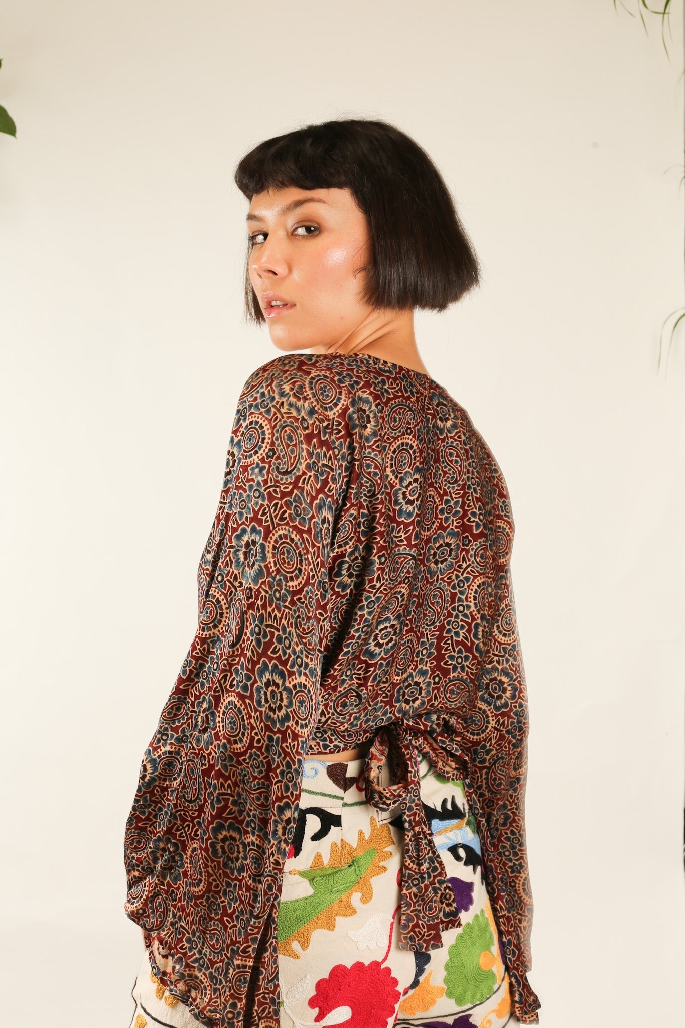 WRAP TOP SILK BLOCK PRINT CELINA - MOMO STUDIO BERLIN - Berlin Concept Store - sustainable & ethical fashion