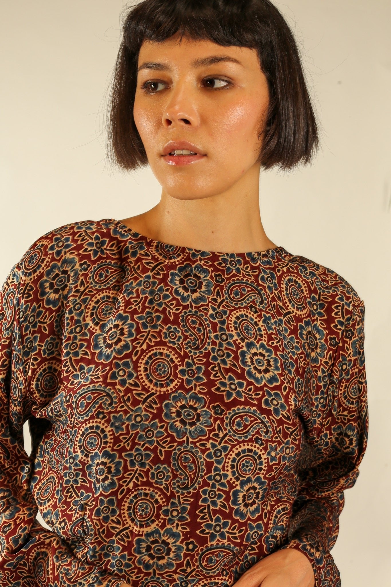 WRAP TOP SILK BLOCK PRINT CELINA - MOMO STUDIO BERLIN - Berlin Concept Store - sustainable & ethical fashion