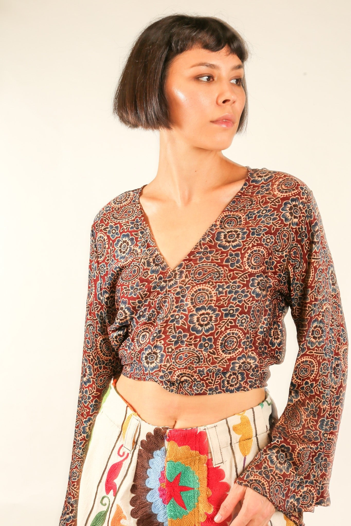 WRAP TOP SILK BLOCK PRINT CELINA - MOMO STUDIO BERLIN - Berlin Concept Store - sustainable & ethical fashion