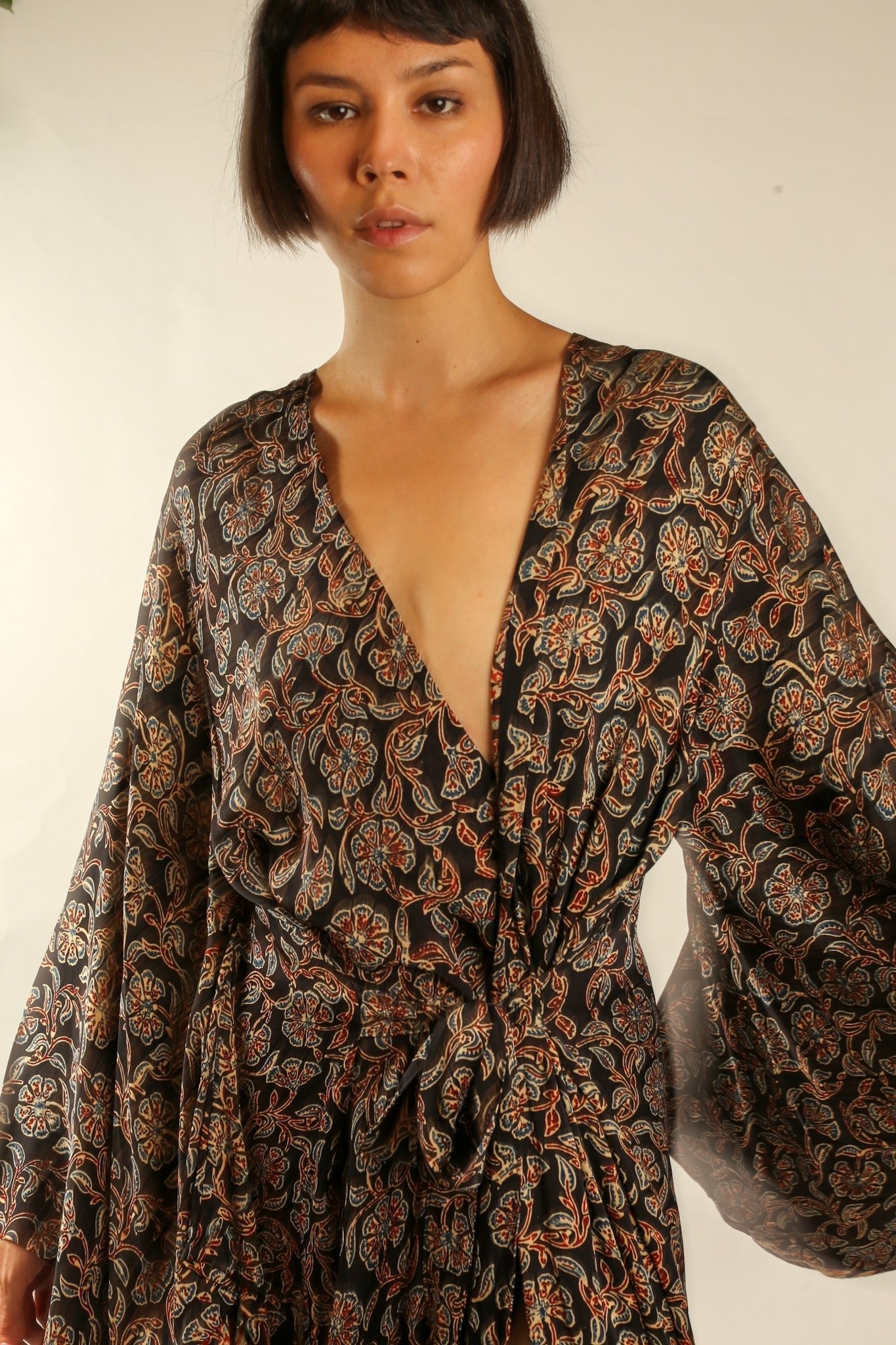 XL SILK KIMONO ADELLA - MOMO STUDIO BERLIN - Berlin Concept Store - sustainable & ethical fashion