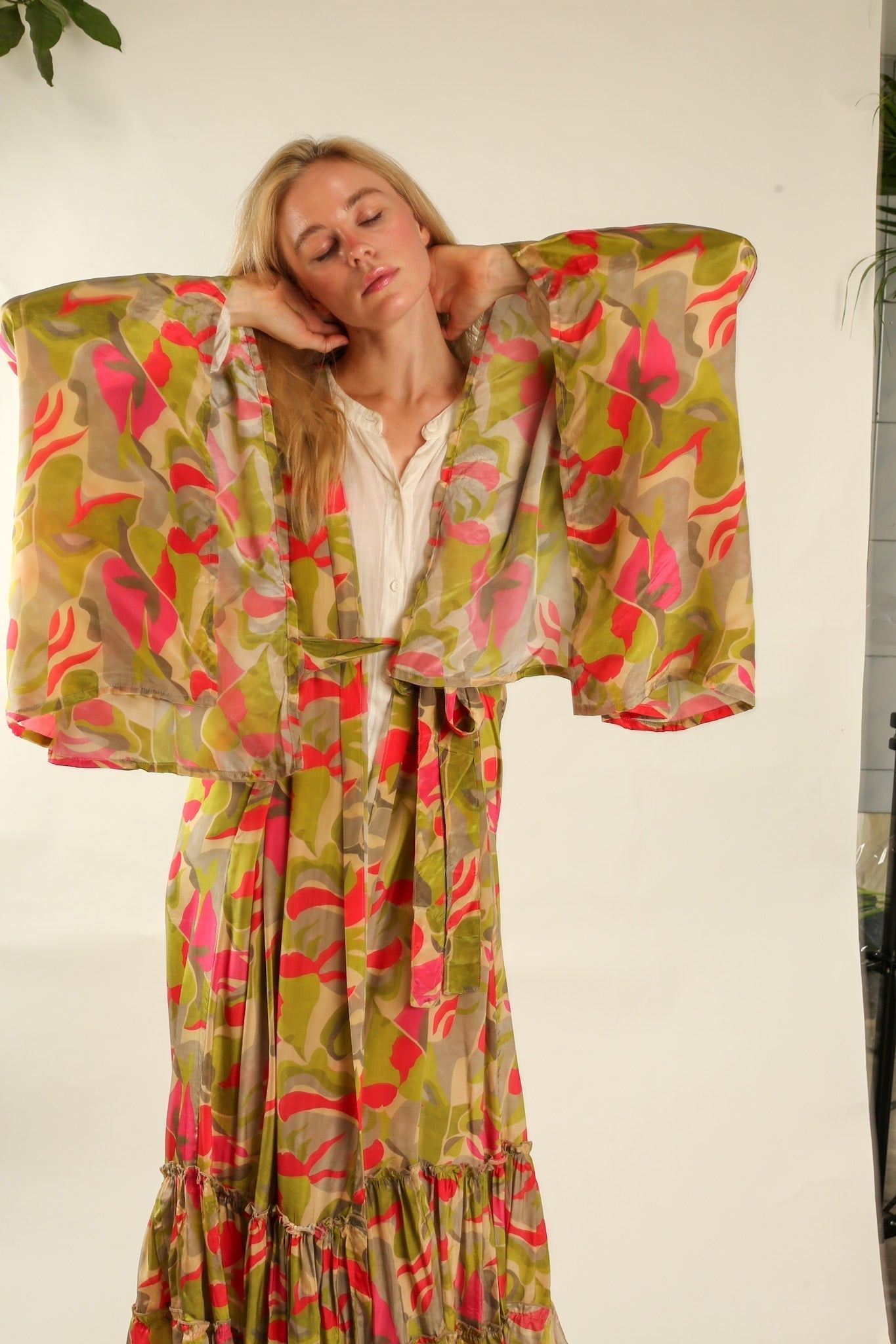 XL SILK KIMONO ADELLA - MOMO STUDIO BERLIN - Berlin Concept Store - sustainable & ethical fashion