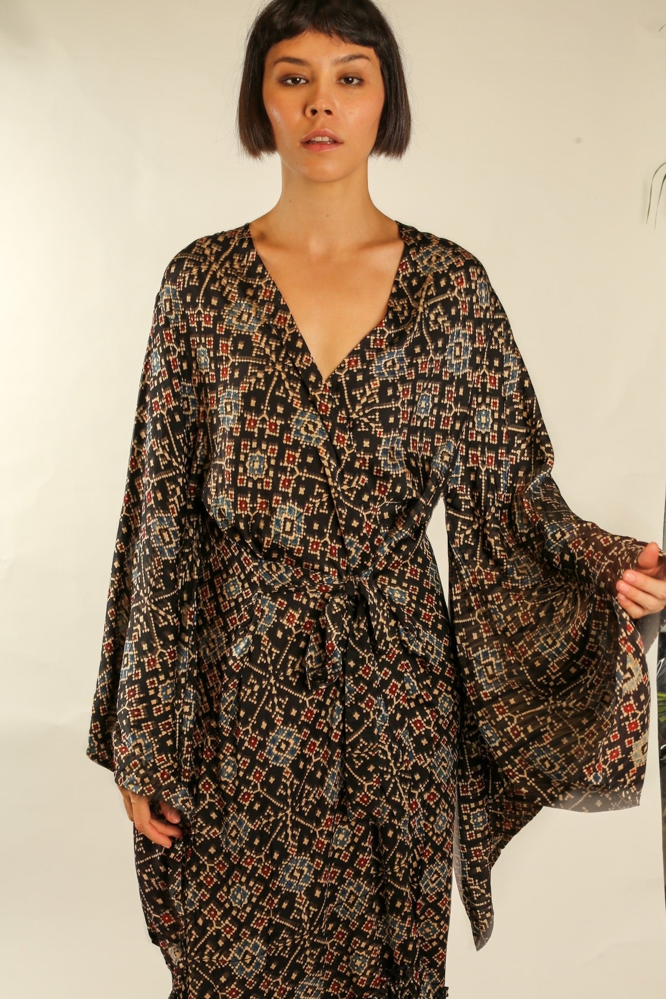 XL SILK KIMONO ADELLA - MOMO STUDIO BERLIN - Berlin Concept Store - sustainable & ethical fashion