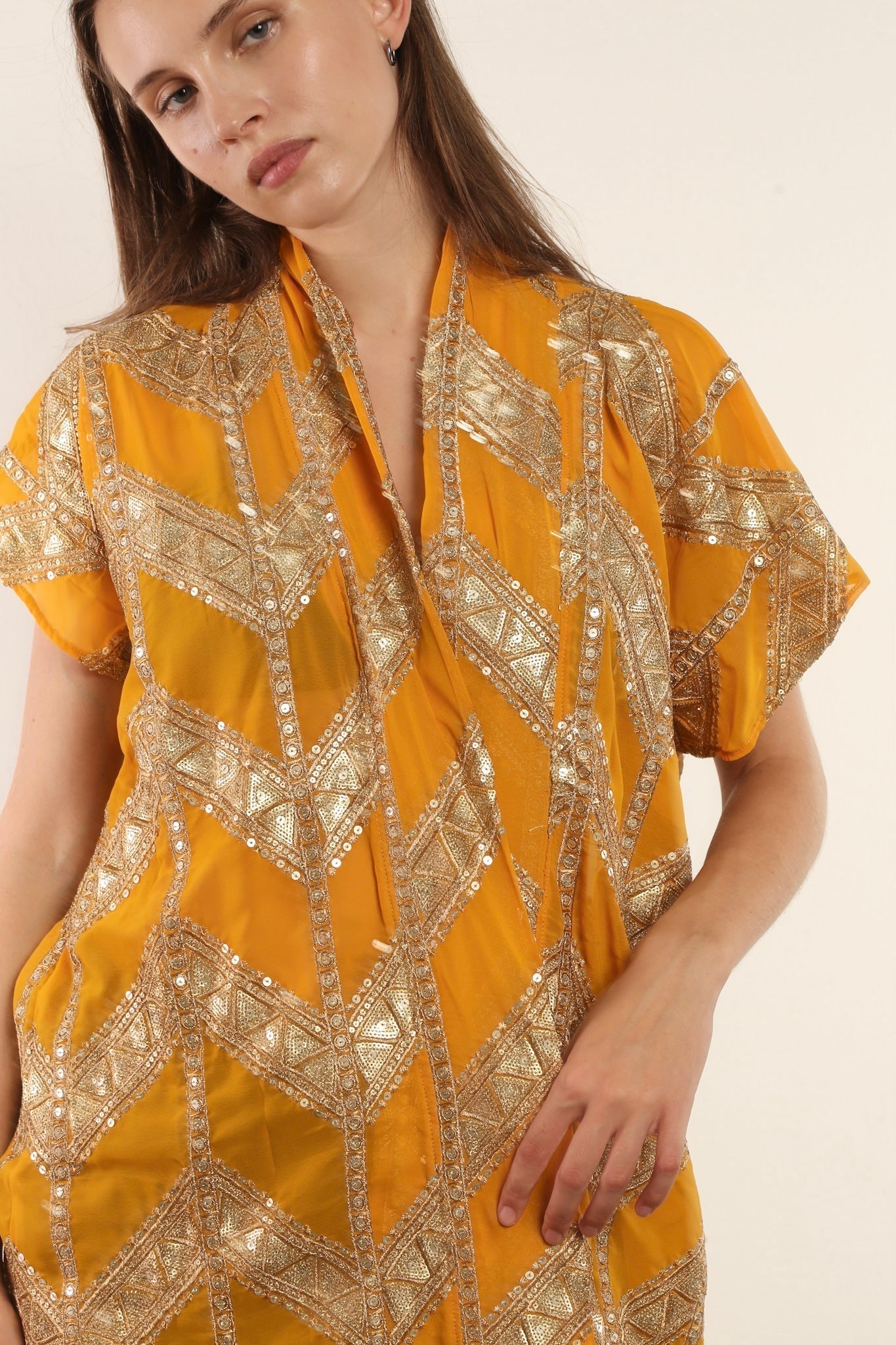 YELLOW GOLDEN SILK KIMONO UTE - MOMO STUDIO BERLIN - Berlin Concept Store - sustainable & ethical fashion