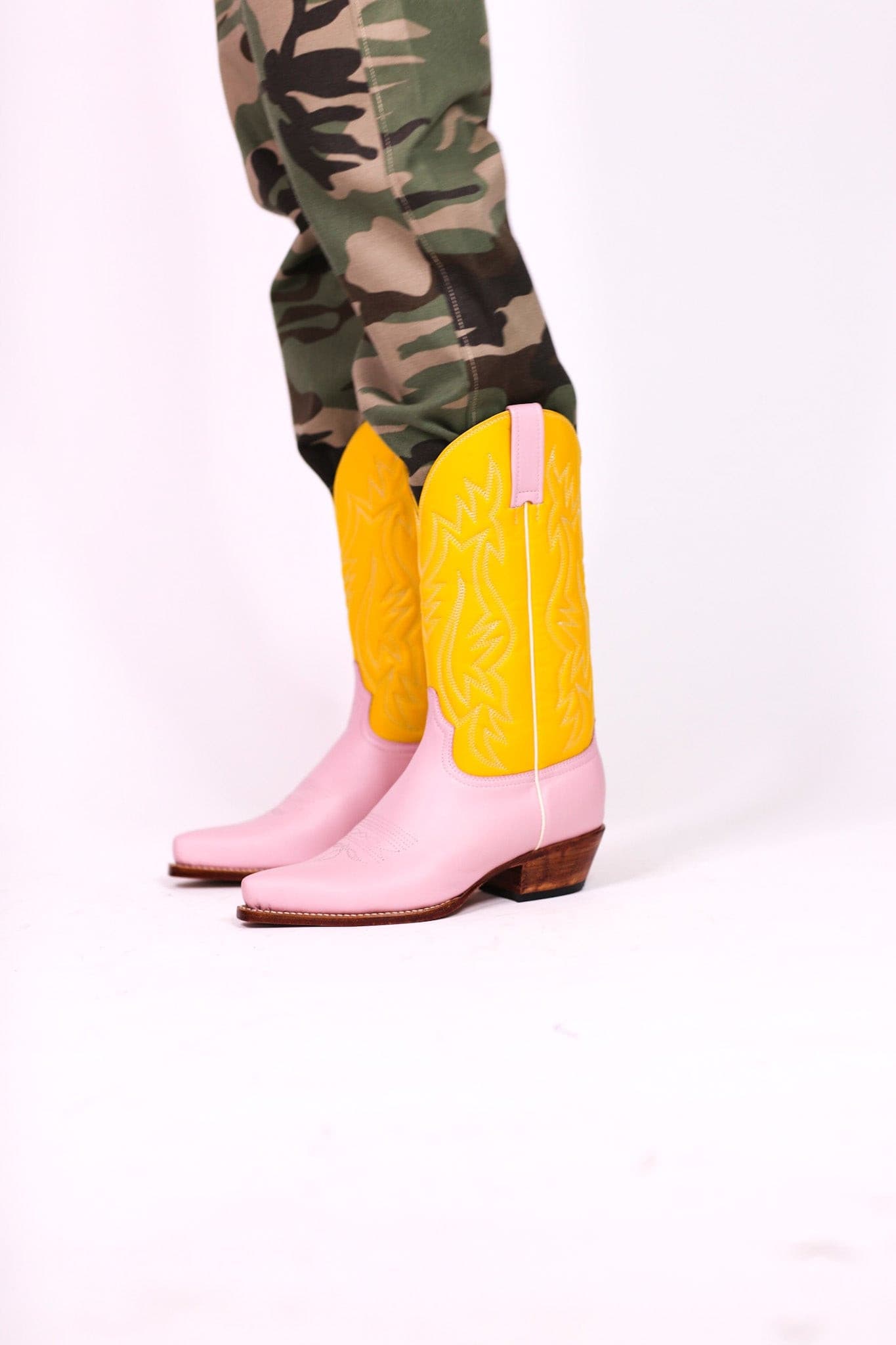 YELLOW PINK BOOTS MARJON - MOMO STUDIO BERLIN - Berlin Concept Store - sustainable & ethical fashion