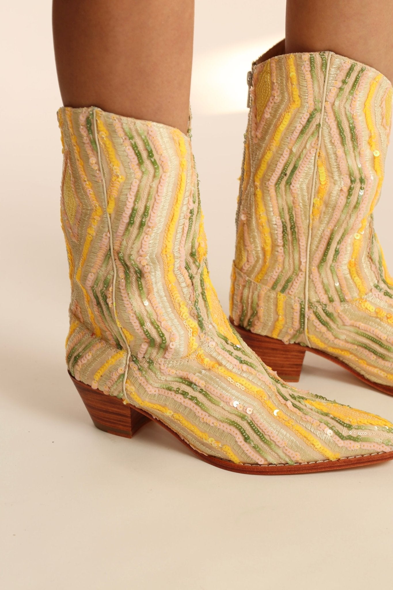 YELLOW WESTERN SEQUIN EMBROIDERED BOOTS SILK MADELAIN - MOMO STUDIO BERLIN - Berlin Concept Store - sustainable & ethical fashion