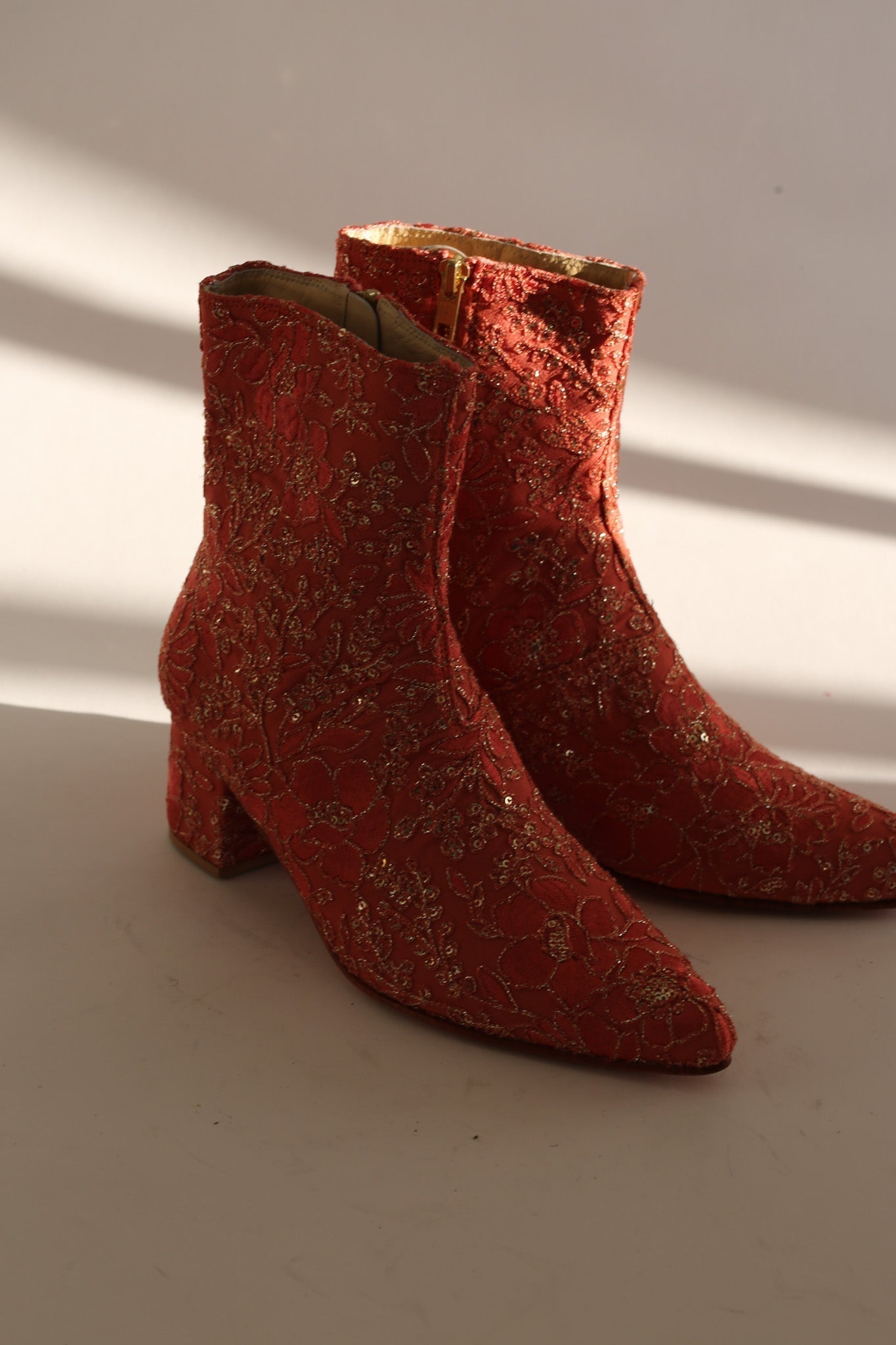 YOANNA SALMON EMBELLISHED ANKLE BOOTS - MOMO STUDIO BERLIN - Berlin Concept Store - sustainable & ethical fashion