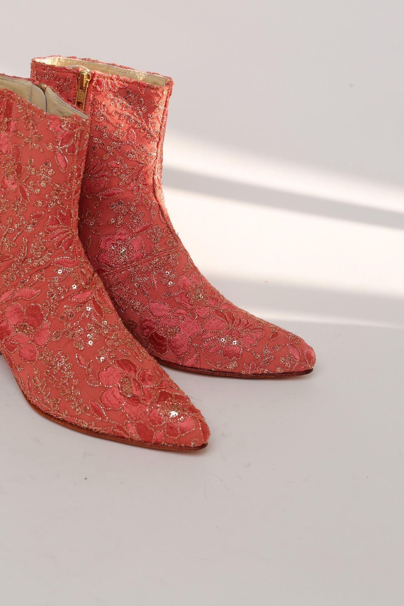 YOANNA SALMON EMBELLISHED ANKLE BOOTS - MOMO STUDIO BERLIN - Berlin Concept Store - sustainable & ethical fashion
