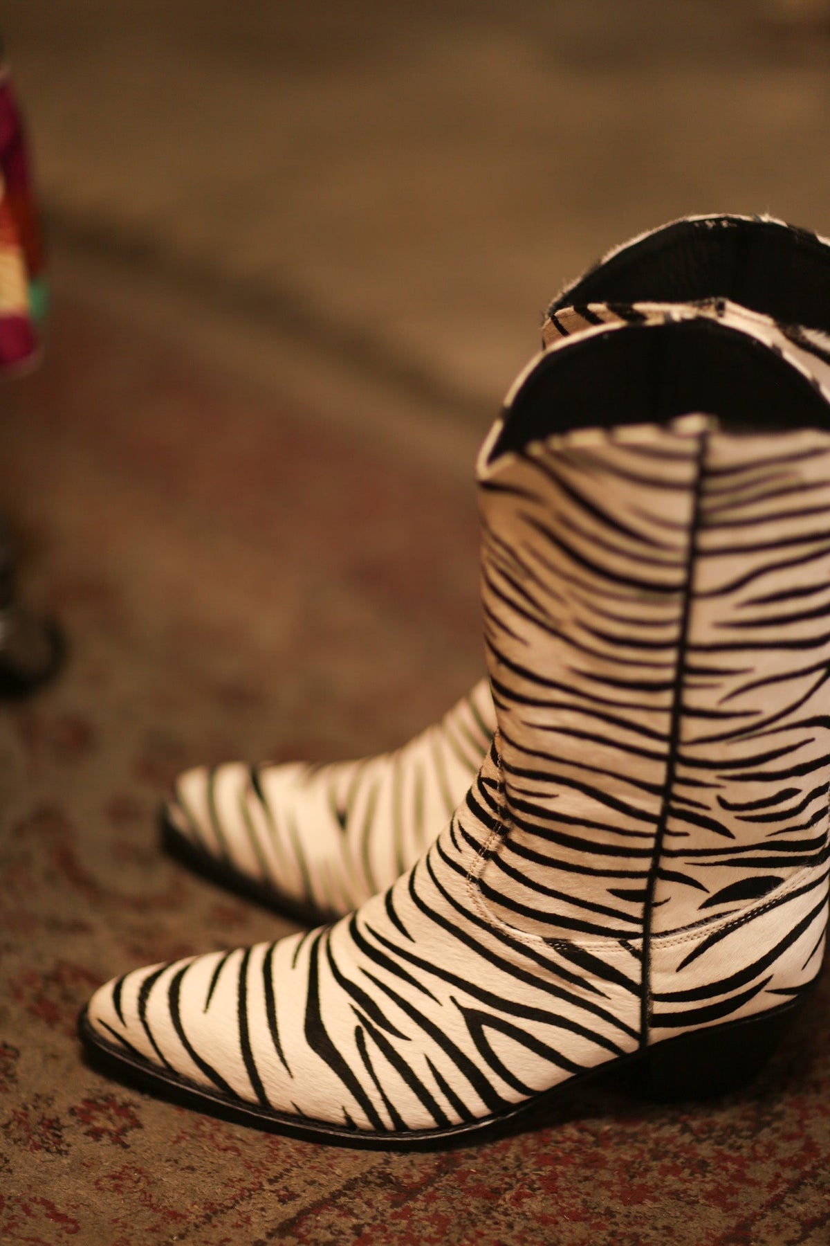 ZEBRA PRINT LEATHER WESTERN BOOTS KIRAN - MOMO STUDIO BERLIN - Berlin Concept Store - sustainable & ethical fashion