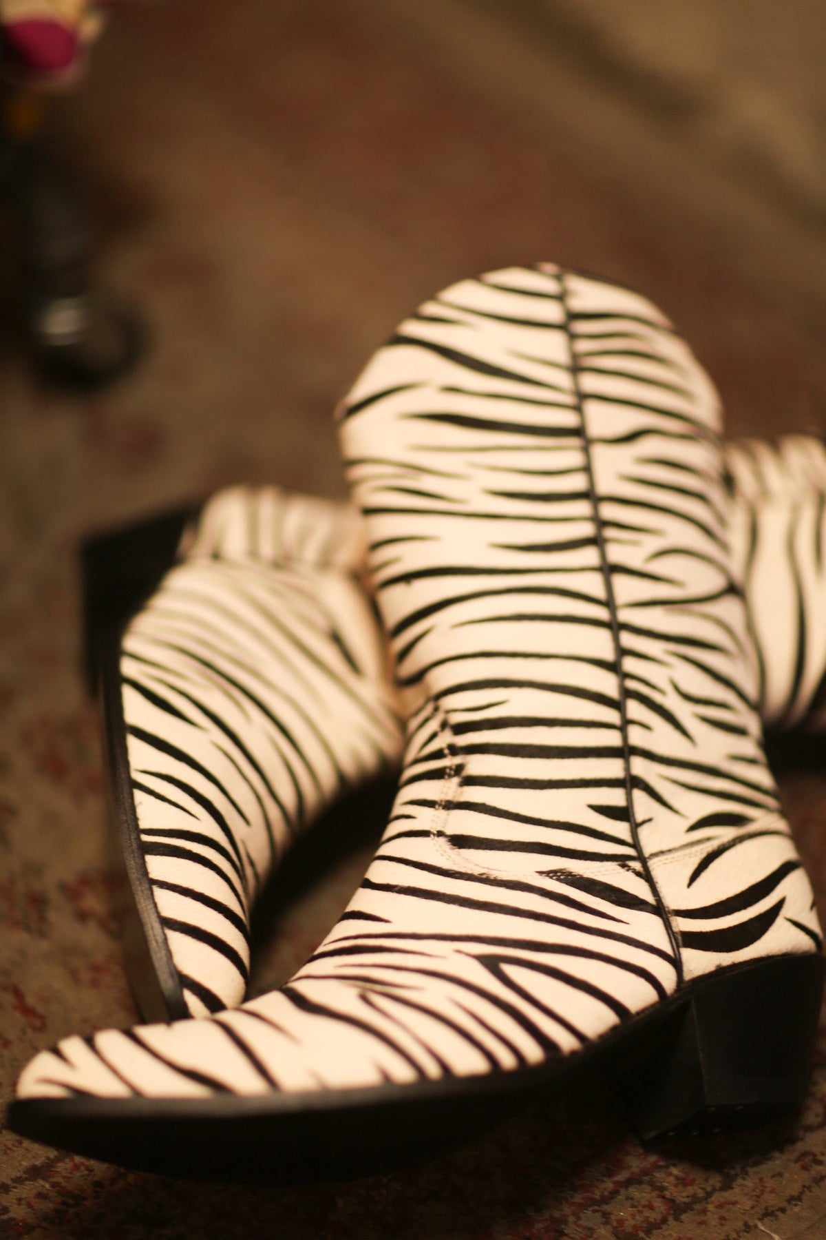 ZEBRA PRINT LEATHER WESTERN BOOTS KIRAN - MOMO STUDIO BERLIN - Berlin Concept Store - sustainable & ethical fashion
