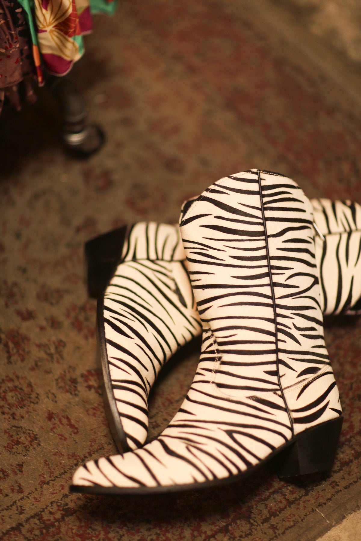 ZEBRA PRINT LEATHER WESTERN BOOTS KIRAN - MOMO STUDIO BERLIN - Berlin Concept Store - sustainable & ethical fashion