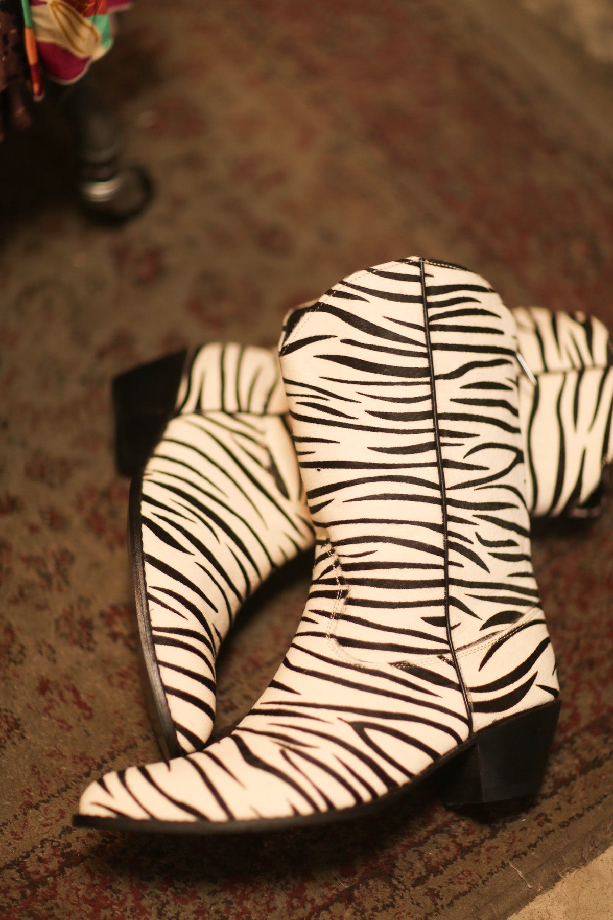 ZEBRA PRINT LEATHER WESTERN BOOTS KIRAN - MOMO STUDIO BERLIN - Berlin Concept Store - sustainable & ethical fashion