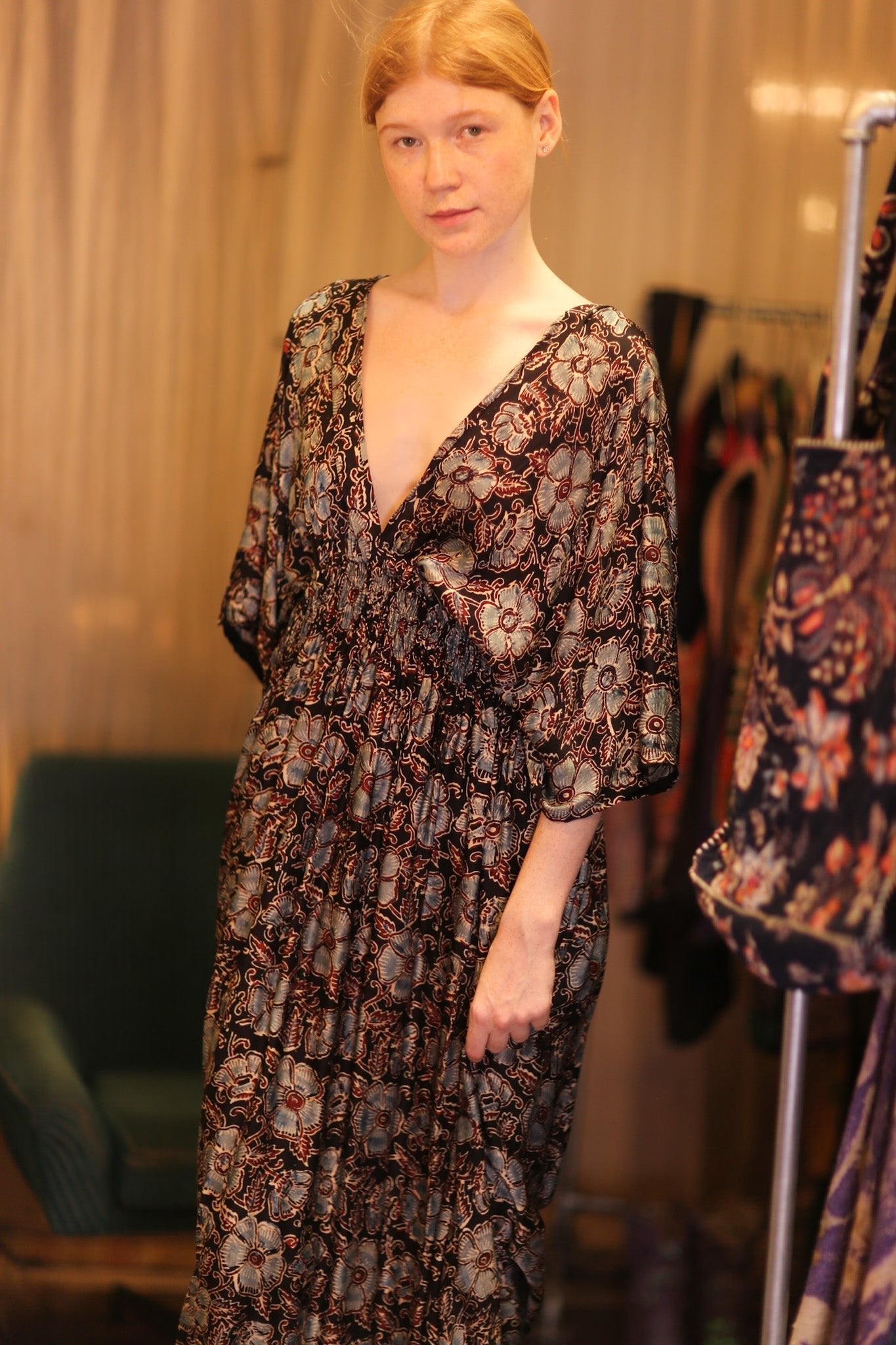 ZURI SILK DRESS DAISYIS - MOMO STUDIO BERLIN - Berlin Concept Store - sustainable & ethical fashion