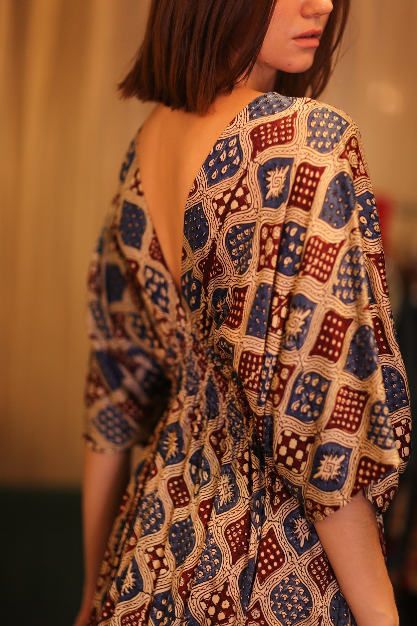 ZURI SILK DRESS PIX - MOMO STUDIO BERLIN - Berlin Concept Store - sustainable & ethical fashion