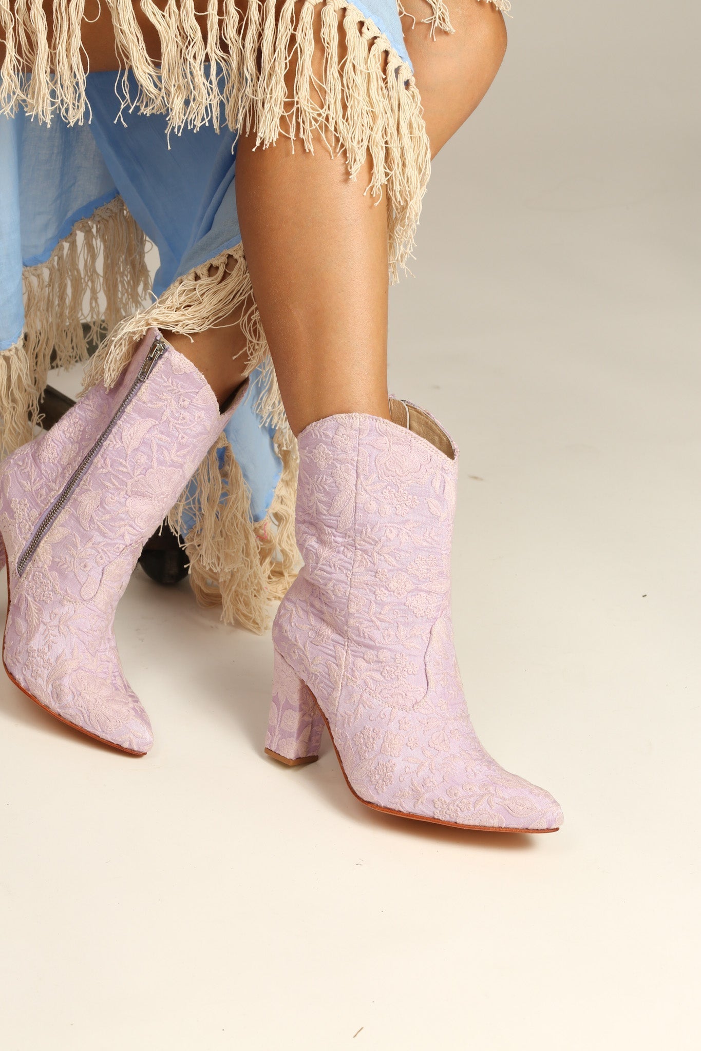 LIGHT PINK HEELED BOOTS LAETITIA - MOMO STUDIO BERLIN - Berlin Concept Store - sustainable & ethical fashion